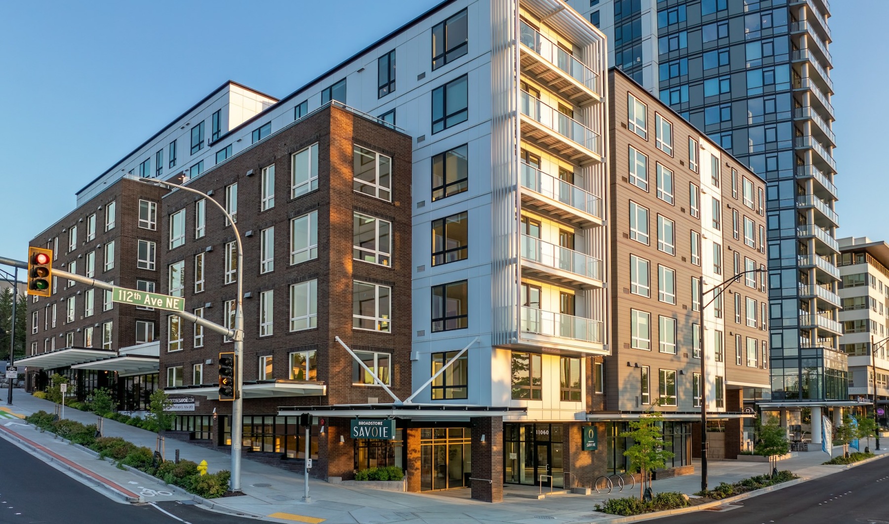 Exceptional Living<br> In Downtown Bellevue Exceptional Living<br> In Downtown Bellevue